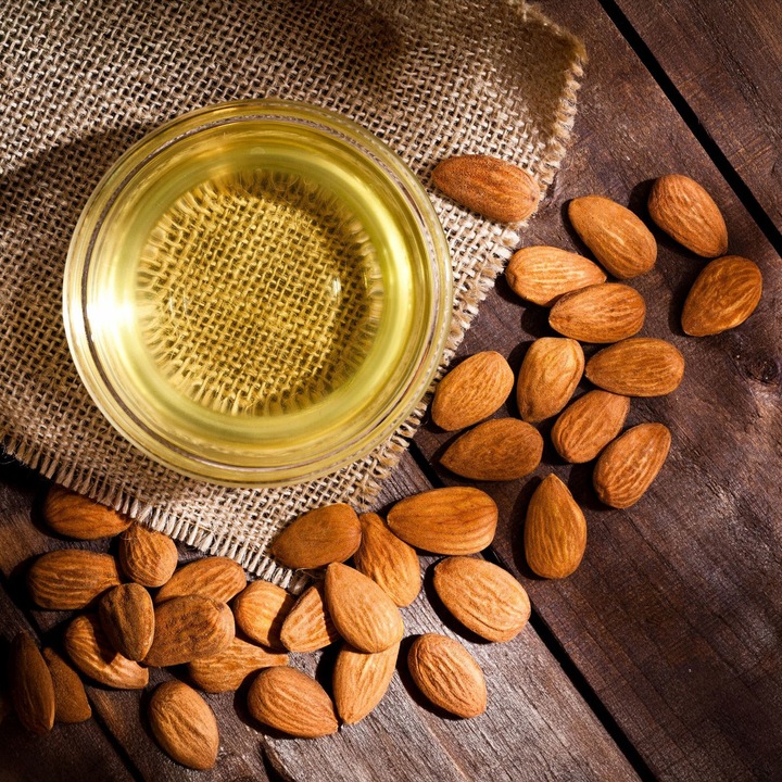 Olej ze słodkich migdałów 500ml i Olej rycynowy 500ml zestaw z pompkami