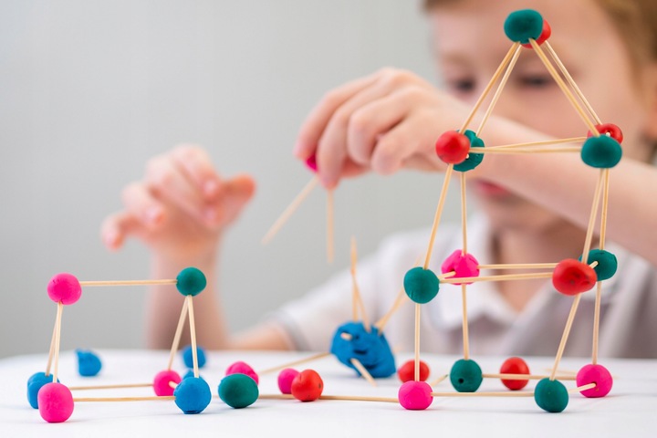 MAGICZNA PIANKOLINA MASA PLASTYCZNA SUPER CLAY 36