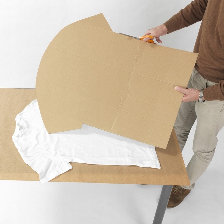 Farba Do Tkanin W Sprayu Ghiant Czarna 150 ml