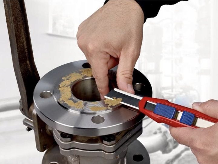 Knipex 90 10 165 BK nóż łamane ostrze 18 mm tapeciak z zapasowym