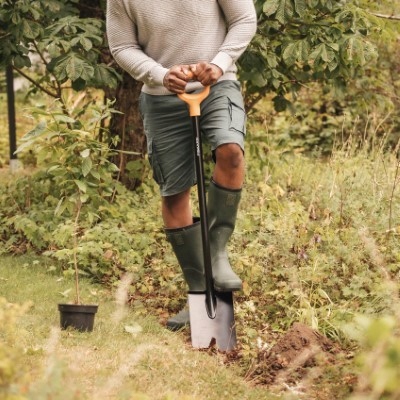 FISKARS Szpadel prosty SOLID 117cm 1003456 rączka D 131403 1066717