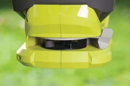 AKUMULATOROWY SIEWNIK ROZSIEWACZ OGRODOWY 4L DO NASION RYOBI OSS1800