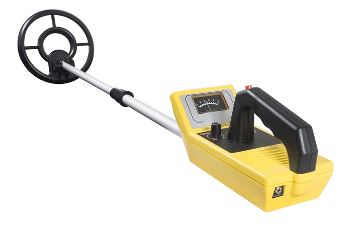 WYKRYWACZ METALI DETEKTOR METALU COBRA CT-1061