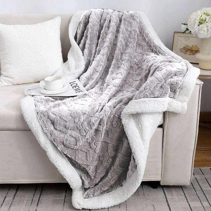 GRUBY KOC NARZUTA NA ŁÓŻKO WARKOCZ BARANEK 150x200 PUSZYSTY CIEPŁY MIĘKKI