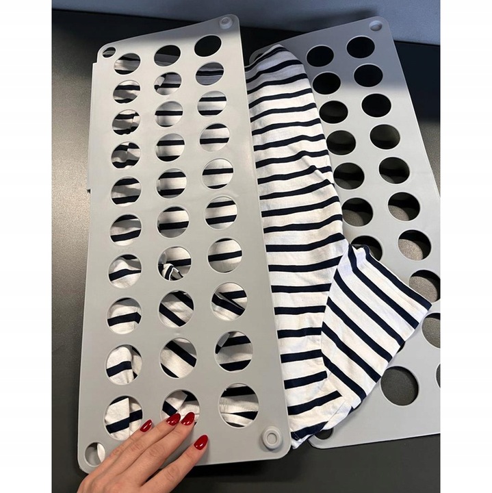 Deska do Składania Ubrań Koszulek Bluz Koszul Składak 60x70 cm Praska