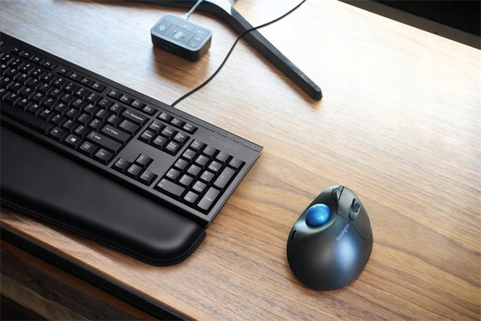 Trackball Kensington Pro Fit Ergo TB450 EQ K72194WW