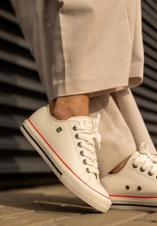 Buty Big Star OO274873 Damskie Białe Skórzane Klasyczne Sneakersy Trampki