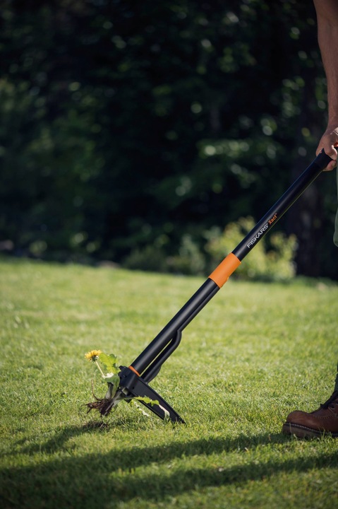 FISKARS XACT Wyrywacz do chwastów mleczy chwastownik ręczny 1m