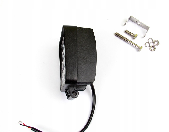 LAMPA ROBOCZA HALOGEN 16 LED 48W 12V/24V SZPERACZ