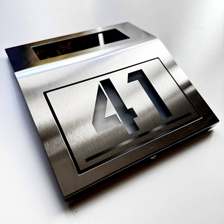 Solarny Numer Domu LED + Tabliczka INOX – Podświetlany, stal