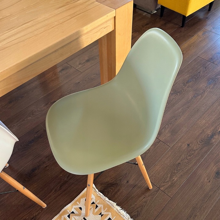 Farba do mebli Newcolours - Ulubiony Szałwiowy 200ml