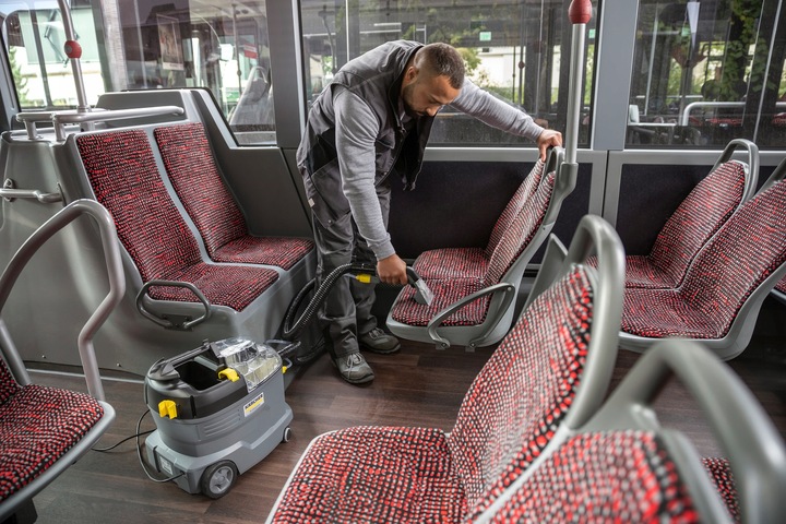 NOWY ODKURZACZ PIORĄCY KARCHER PUZZI 8/1 NEW MODEL