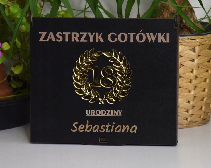 Pudełko Zastrzyk Gotówki Prezent na 18 Urodziny