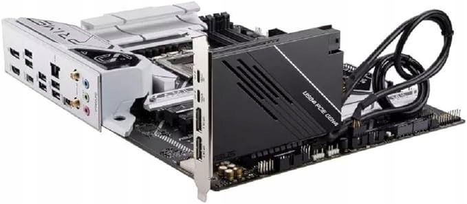 Karta ASUS USB4 PCIe Gen4