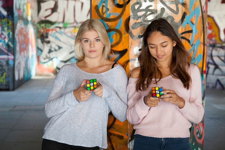 ORYGINALNE KOSTKI RUBIKA CUBE 3X3 RUBIK'S ORAZ SENSORY ZABAWKI LOGICZNE