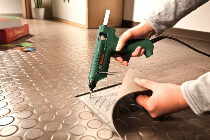 BOSCH PKP 18 E PISTOLET TERMICZNY KLEJARKA DO KLEJU NA GORĄCO + KLEJ