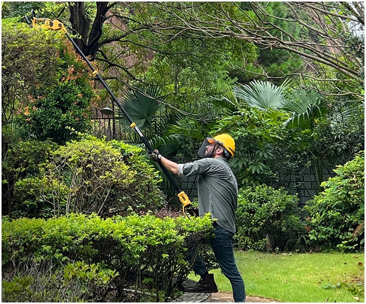 NOŻYCE DO ŻYWOPŁOTU AKUMULATOROWE DO KRZEWÓW IMOUM AKUMULATOR 4.0AH