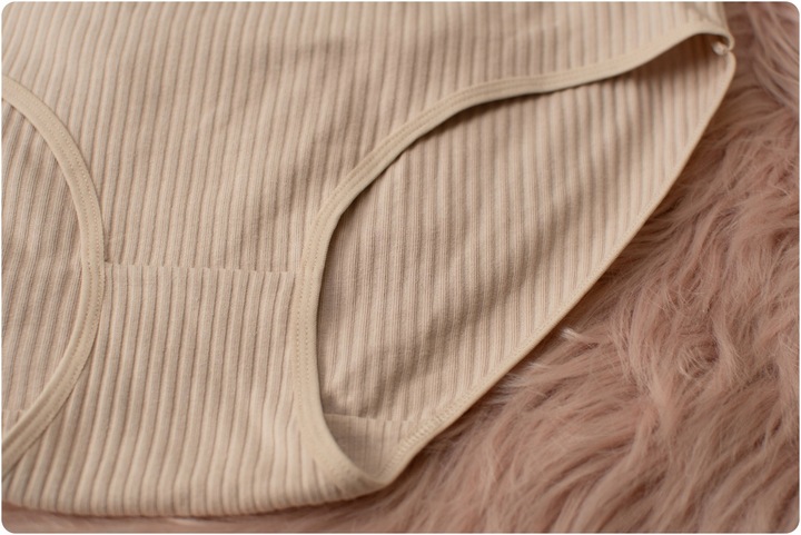 Majtki Bawełniane Damskie Z Wysokim Stanem Figi Prążkowane Wielopak 3XL