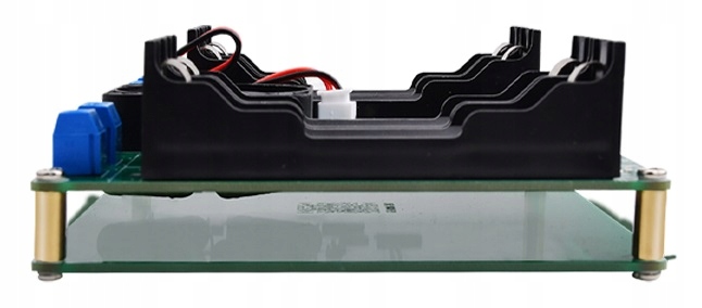 Miernik Tester pojemności ogniw akumulatorów 4 x 18650 USB