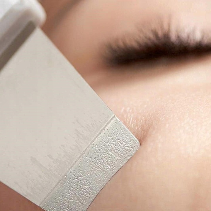 PEELING KAWITACYJNY BEZPRZEWODOWY JONOFOREZA SONOFOREZA PILING DO