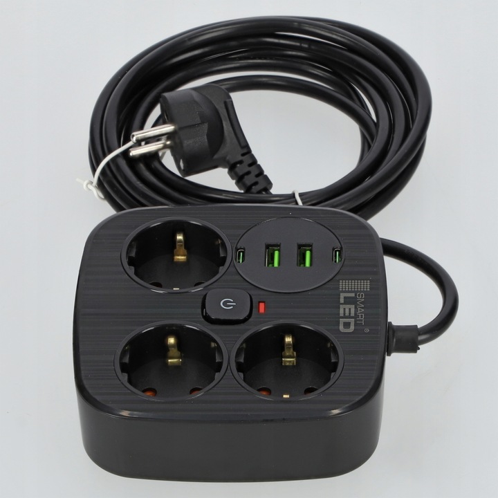 Przedłużacz Listwa Zasilająca Sieciowa 3 Gniazda 230V 3M 4x USB