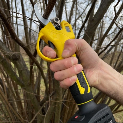 SEKATOR ELEKTRYCZNY AKUMULATOROWY 2X BATERIA 30mm