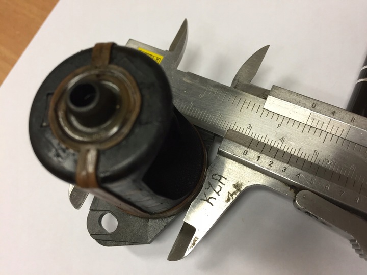 ZAŚLEPKI KOLEKTORA BMW E60 E46 E90 E71 X5 X6 M57