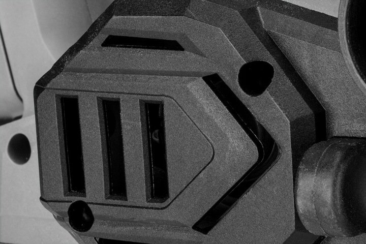 GRAPHIET STRUG AKUMULATOROWY 18V 82mm 58GE135