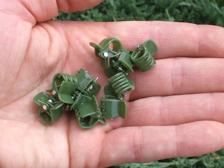 SPINKI DO STORCZYKÓW klipsy do podpór - 100szt.