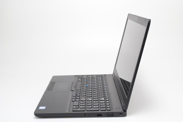 Dotykowy Laptop DELL Latitude | 15,6" | 4x 3.60GHz | 16GB 256GB SSD | Win11