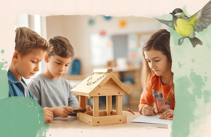 Karmnik dla ptaków do samodzielnego montażu – solidny, drewniany