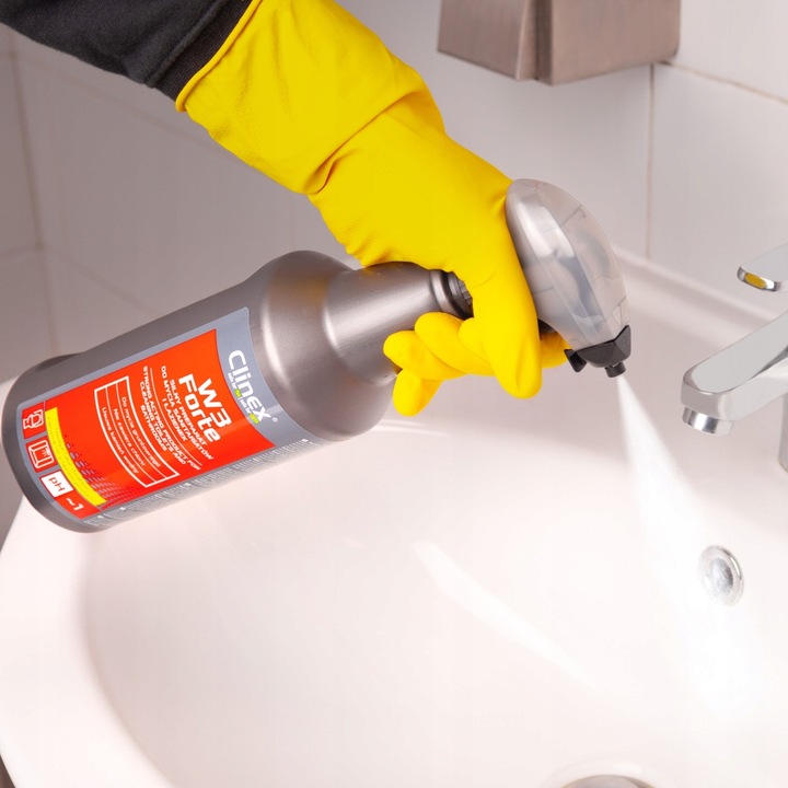 Odkamieniacz z aplikatorem, kamień, rdza, resztki mydła Clinex W3 Forte 1 l