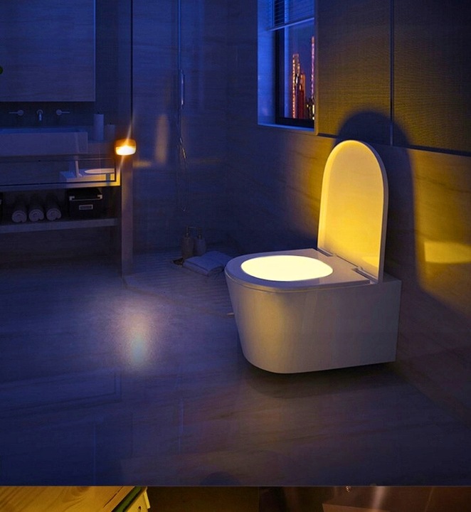 Lampka nocna DO GNIAZDKA LED z czujnikiem 3 TRTBY ŚWIATŁA ruchu kontaktu