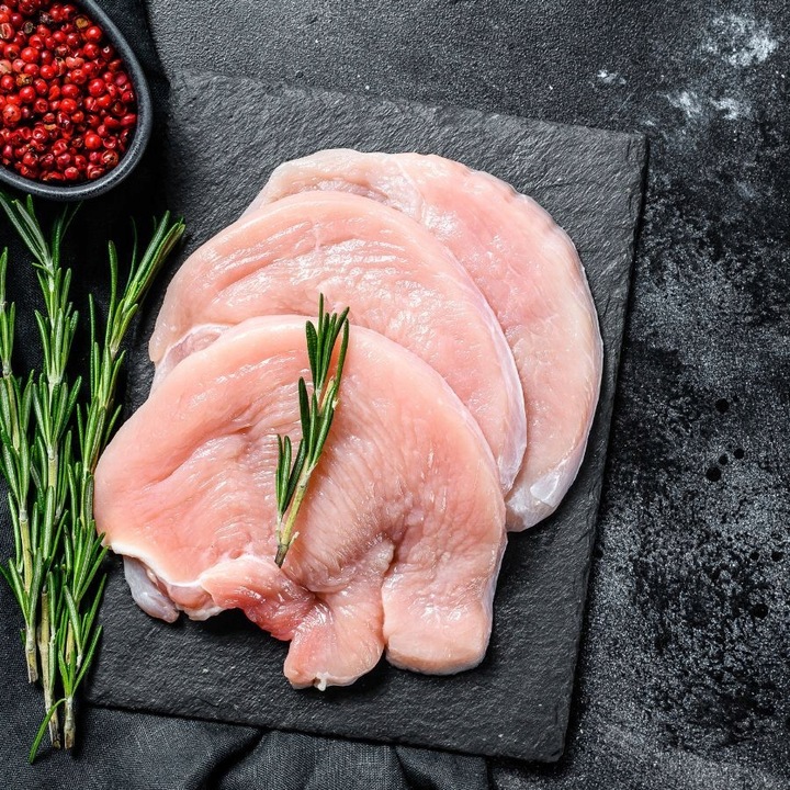 Wiejska Zagroda Karma sucha dla psa WOŁOWINA INDYK WARZYWA Małe rasy S 2kg