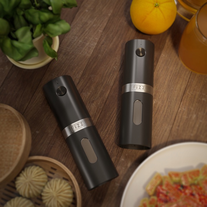 Młynek elektryczny do pieprzu i soli Fizz z akumulatorem Podstawka