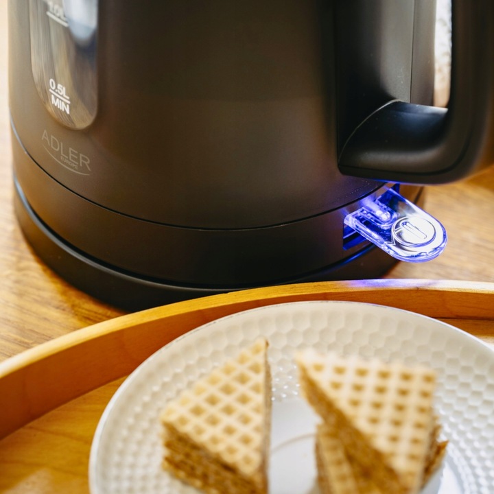 CZAJNIK ELEKTRYCZNY BEZPRZEWODOWY 2200W 1,7l CZARNY CICHY Z