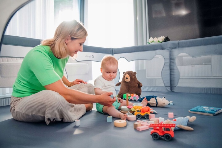 Kojec dla dziecka łóżeczko DUŻY PLAC ZABAW 207x187 cm Lionelo Willow