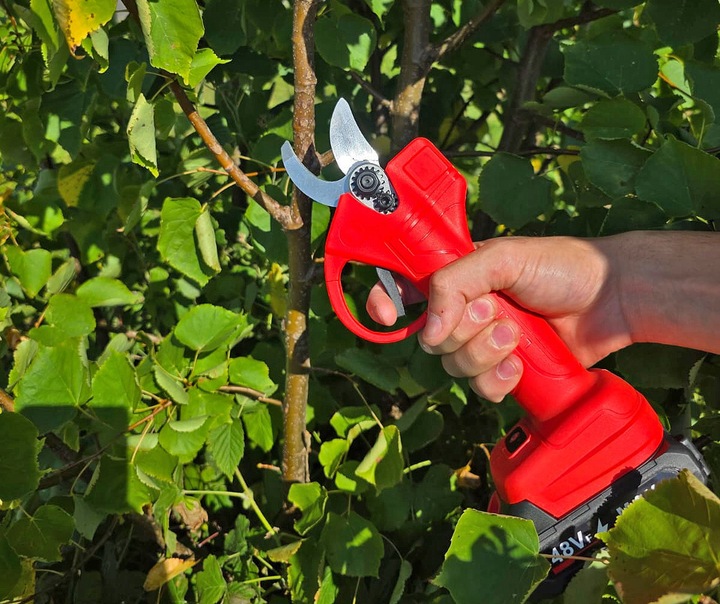 SEKATOR AKUMULATOROWY Ogrodowy Elektryczny Nożyce do Gałęzi Li-Ion 48V