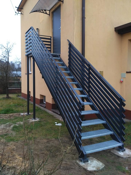 Stopnie WEMA 800x270 mm | ocynkowane | 30x2 mm | stopień metalowy,