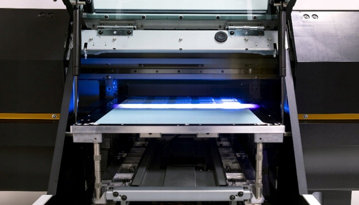 PERSONALIZOWANA WALIZKA Z DOWOLNYM NADRUKIEM ROZMIAR ŚREDNI 60L BAGIA