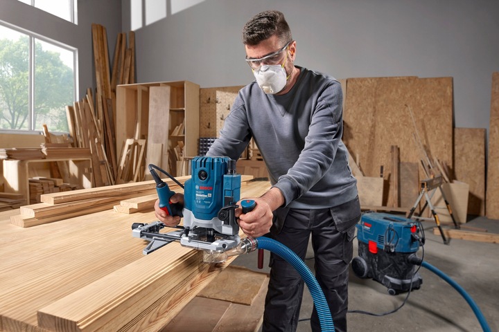 Frezarka górnowrzecionowa 2000W BOSCH GOF 20-12 0601627220 8 , 12mm