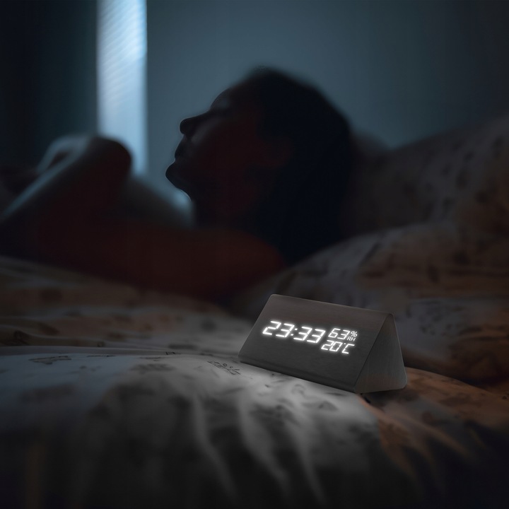BUDZIK ZEGAR ELEKTRONICZNY TERMOMETR ALARM CYFROWY ZEGAREK STOJĄCY