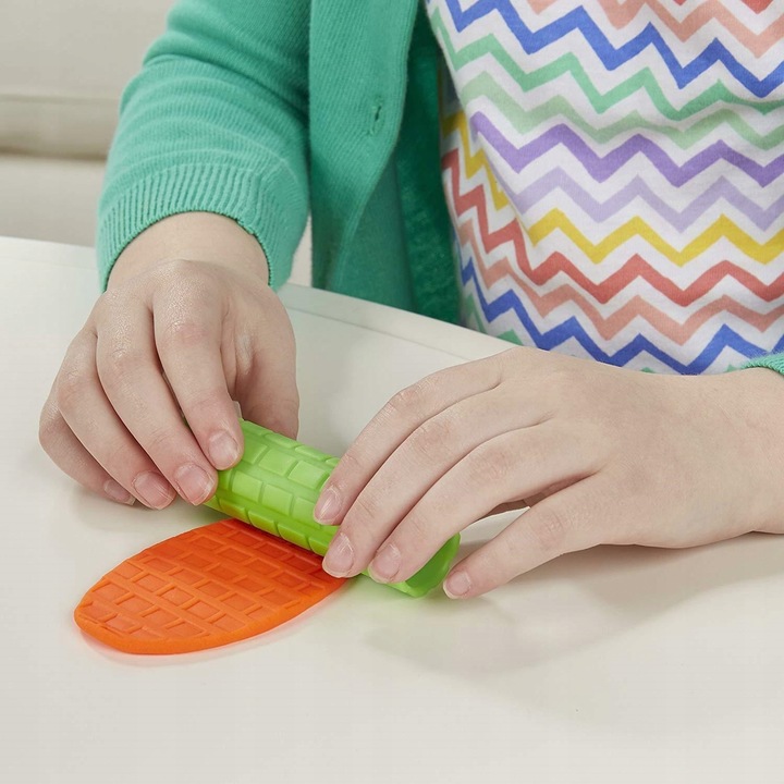 Ciastolina PLAY-DOH MAGICZNA LODZIARNIA TĘCZOWE LODY UNICORN 4 tuby 8 kolor