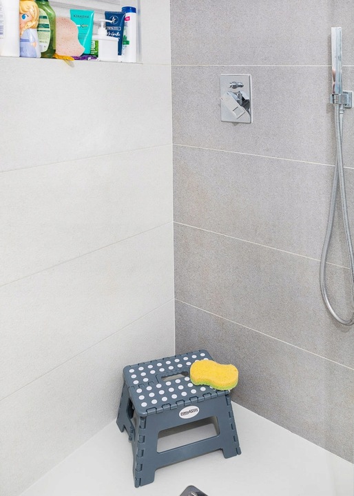 Taboret składany stołek podnóżek antypoślizgowy szary Easyform 22cm