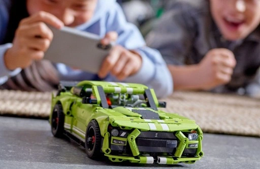 LEGO TECHNIC Ford Mustang Shelby GT500 42138