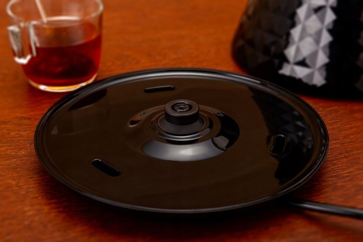 Czajnik elektryczny bezprzewodowy C275 ELDOM