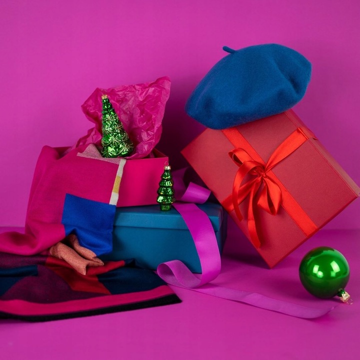 Beret damski wełniany Classic -klasyczny francuski antenka Czarny