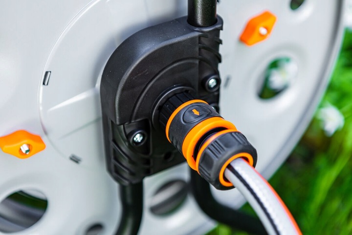 Stojak Bęben Metalowy na Wąż Ogrodowy do 100m Wózek Zwijak NEO TOOLS