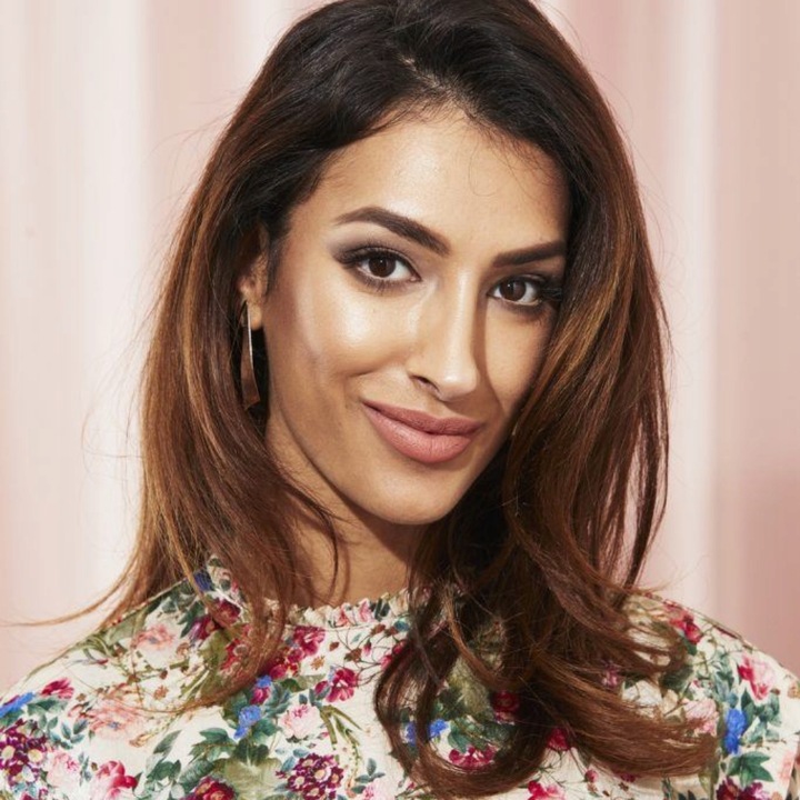 Zestaw Wałki do włosów różne rozmiary + spinki 18el Czarne loki fale