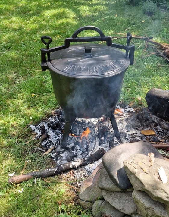 Kociołek ŻELIWNY emaliowany 10L Meyerhoff + GRATIS ŁYŻKA PRAŻONE